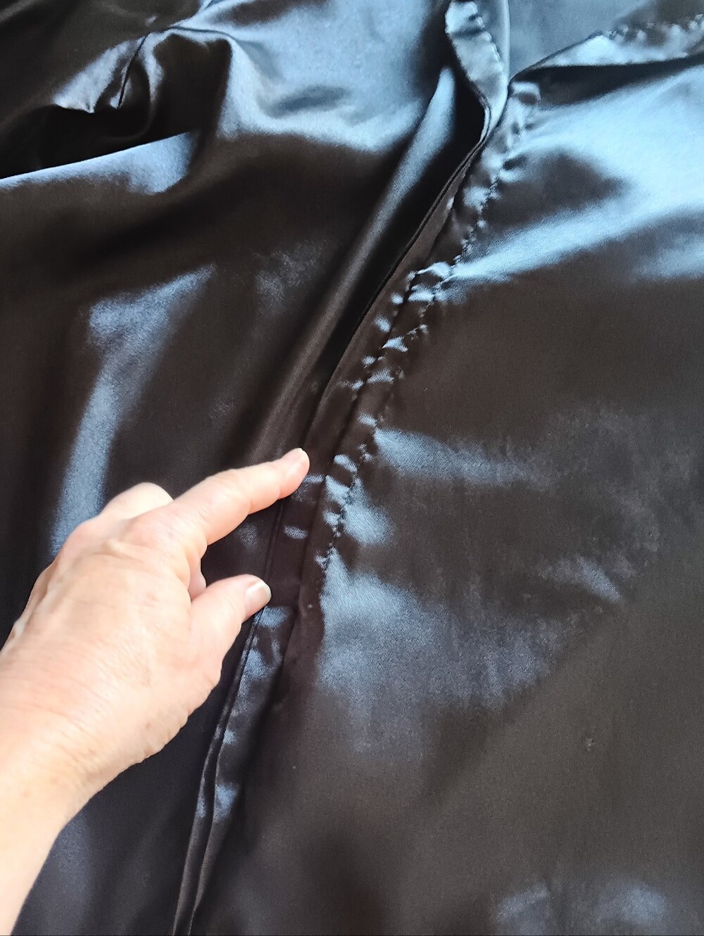 KFAB Designs Black Satin Faux Button Long Sleeve Blouse NWOT Medium Luxury - Picture 6 of 9